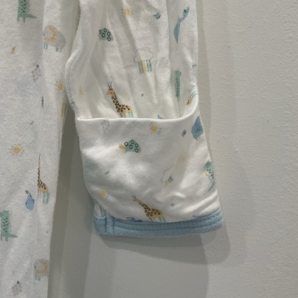 🔴 MAGNETIC ME LITTLE BITTY ONE MODAL MAGNETIC GOWN & HAT SET🔴 - Picture 6 of 13